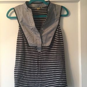 {Anthropologie} Little Yellow Button Osten Tank